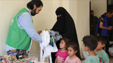 الإغاثة التركية توزع مساعدات على 2300 يتيم في شمال سوريا