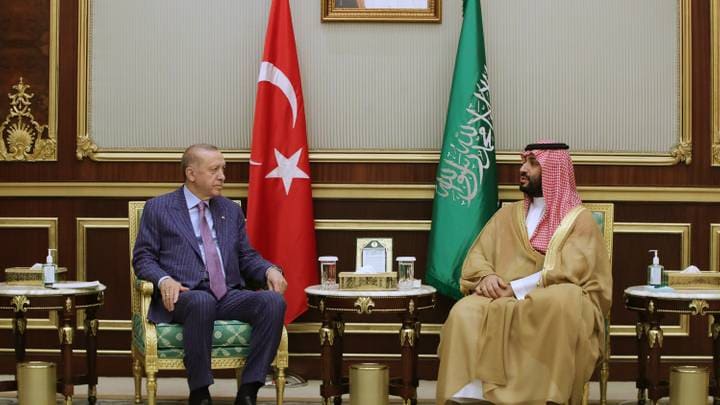 سفير تركيا في السعودية: علاقات أنقرة والرياض القوية ساهمت في استقرار المنطقة