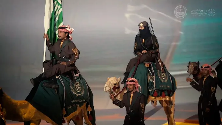 ضمت أول فتاة.. الداخلية السعودية تطلق فرقة هجانة لترسيخ الموروث الثقافي